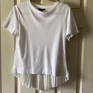 Banana Republic White Pleated Short Sleeve Top